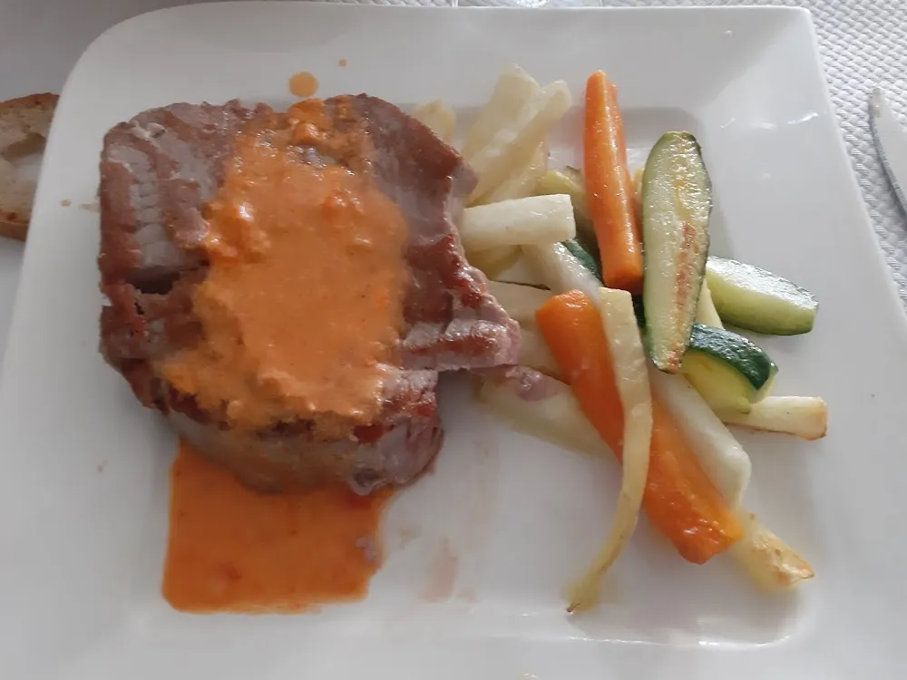 Thon Grillé Coulis Piquillos Légumes Printaniers